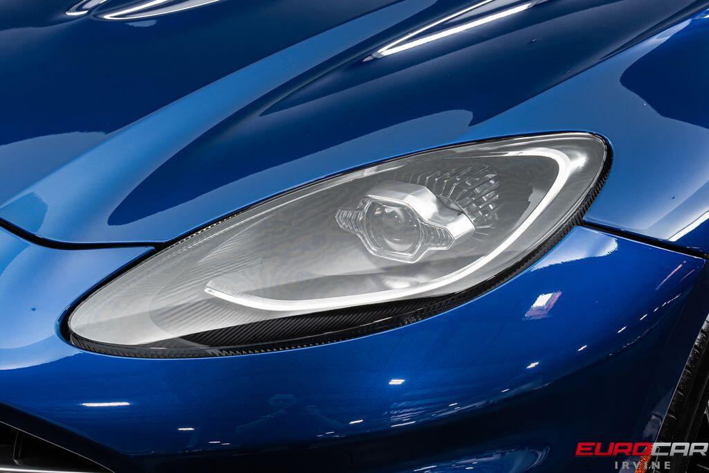 2023 Aston Martin DBX 707 *HUGE CARBON OPTIONS * TRI-COLOR INTERIOR*Image 13