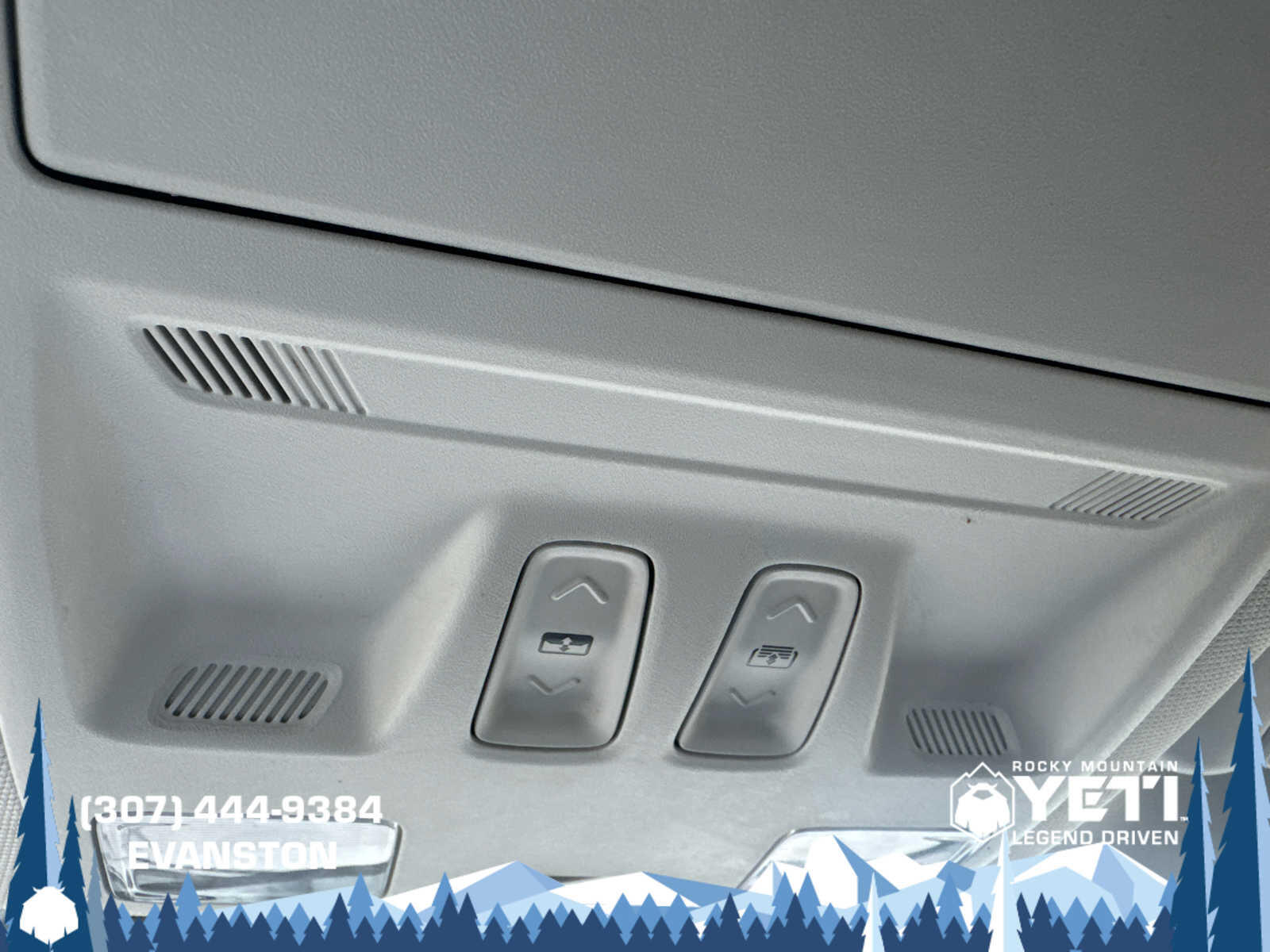 2022 Ford Escape Titanium - Photo 30