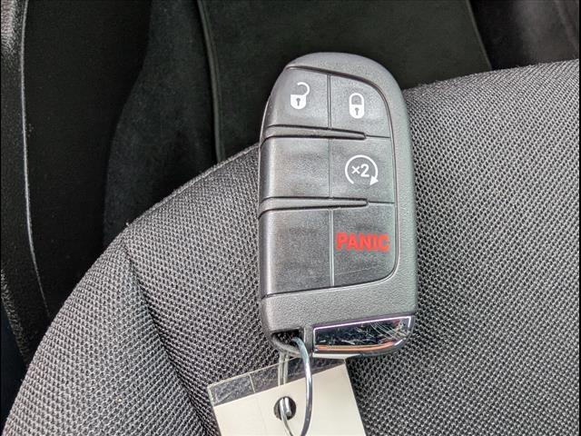 2021 Jeep Renegade Latitude - Photo 16
