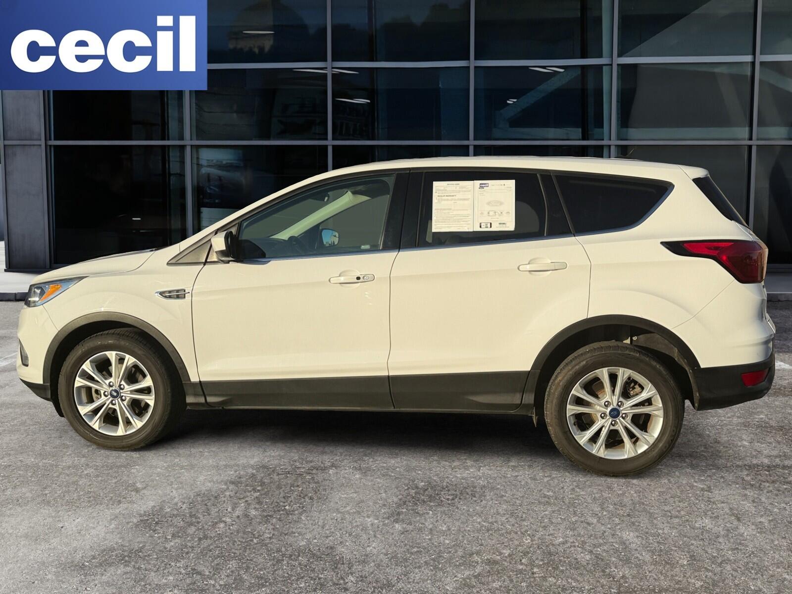 Used 2019 Ford Escape SE with VIN 1FMCU0GD3KUB26242 for sale in Burnet, TX