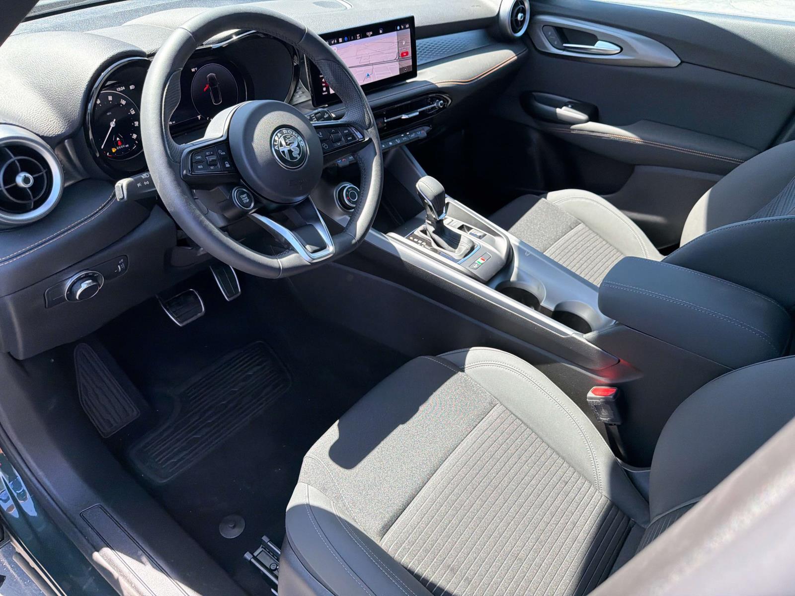 2026 Alfa Romeo Tonale Sprint - Photo 7