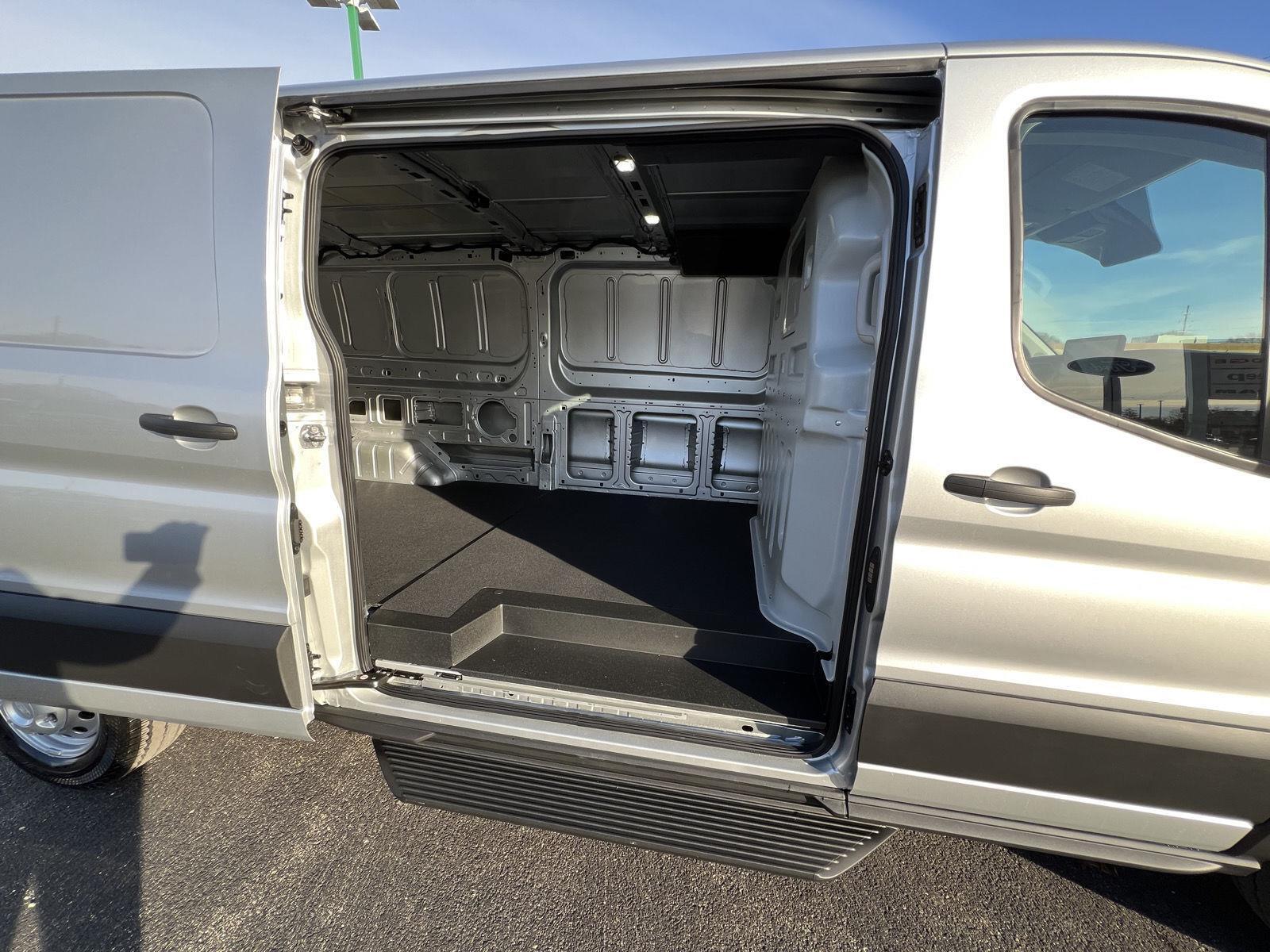 2026 Ford Transit Van Base - Photo 37