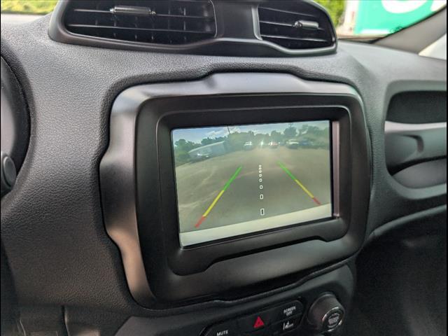 2021 Jeep Renegade Latitude - Photo 11
