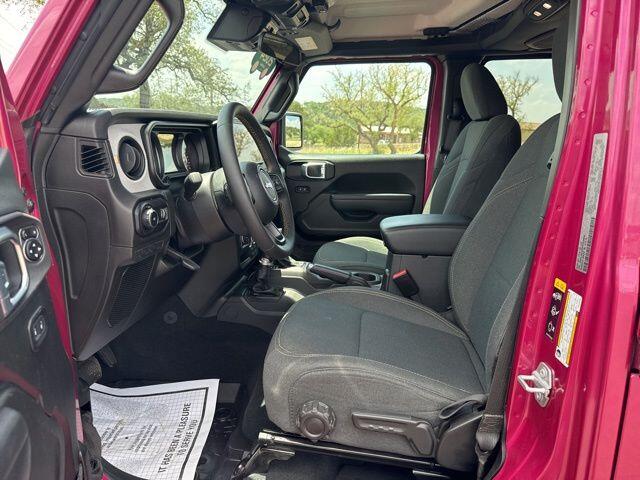 2024 Jeep Wrangler Sport S's photo