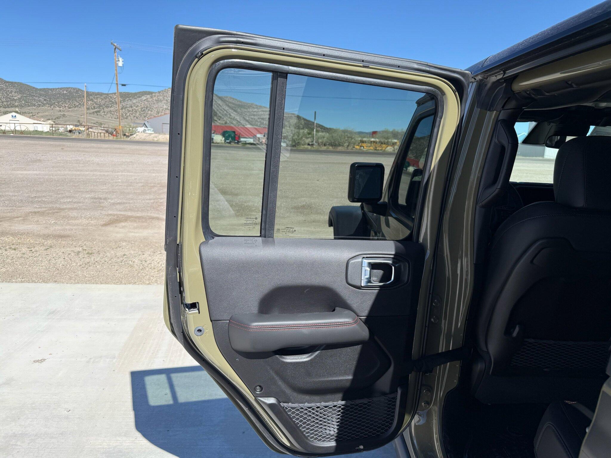 2026 Jeep Gladiator Rubicon - Photo 21