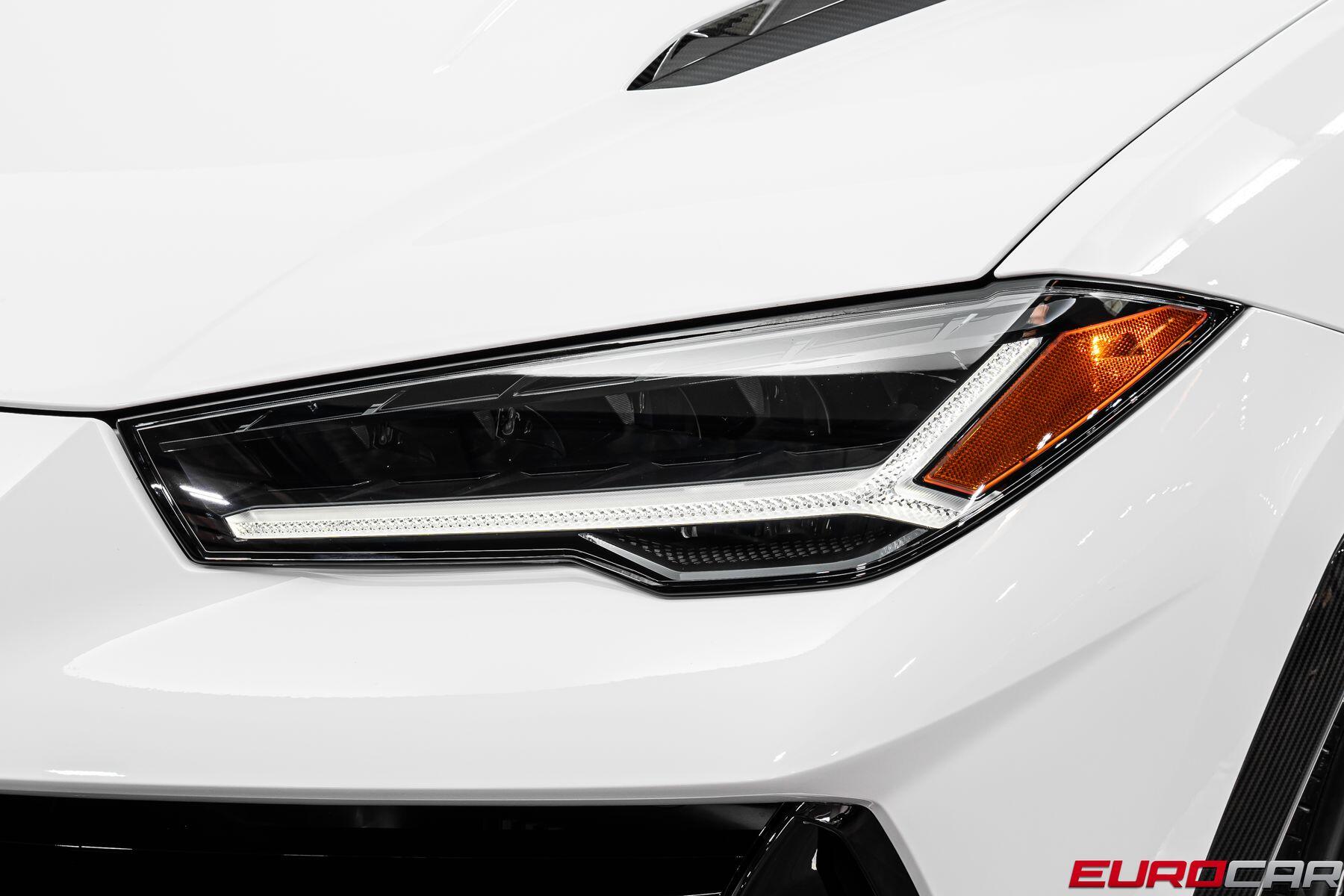 2024 Lamborghini Urus Performante *HUGE CARBON OPTIONS * PANORAMIC ROOF*Image 11