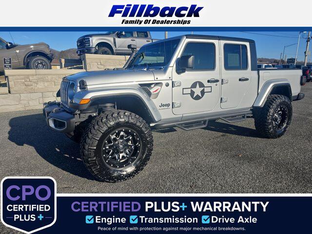 2023 Jeep Gladiator Sport S's photo