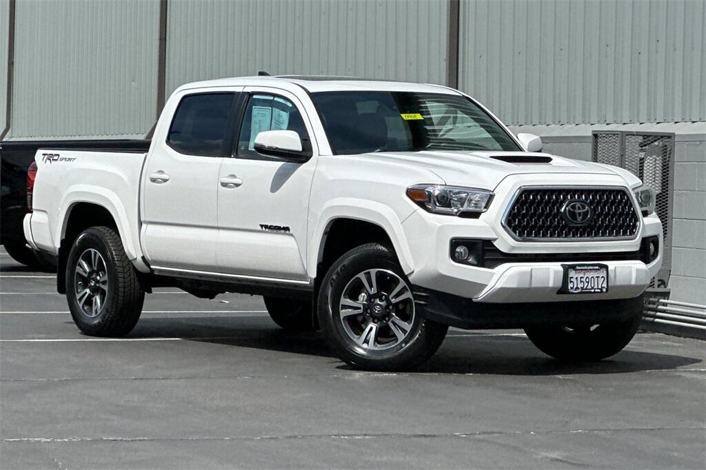 Used 2019 Toyota Tacoma TRD Sport with VIN 3TMAZ5CN5KM092706 for sale in Fresno, CA