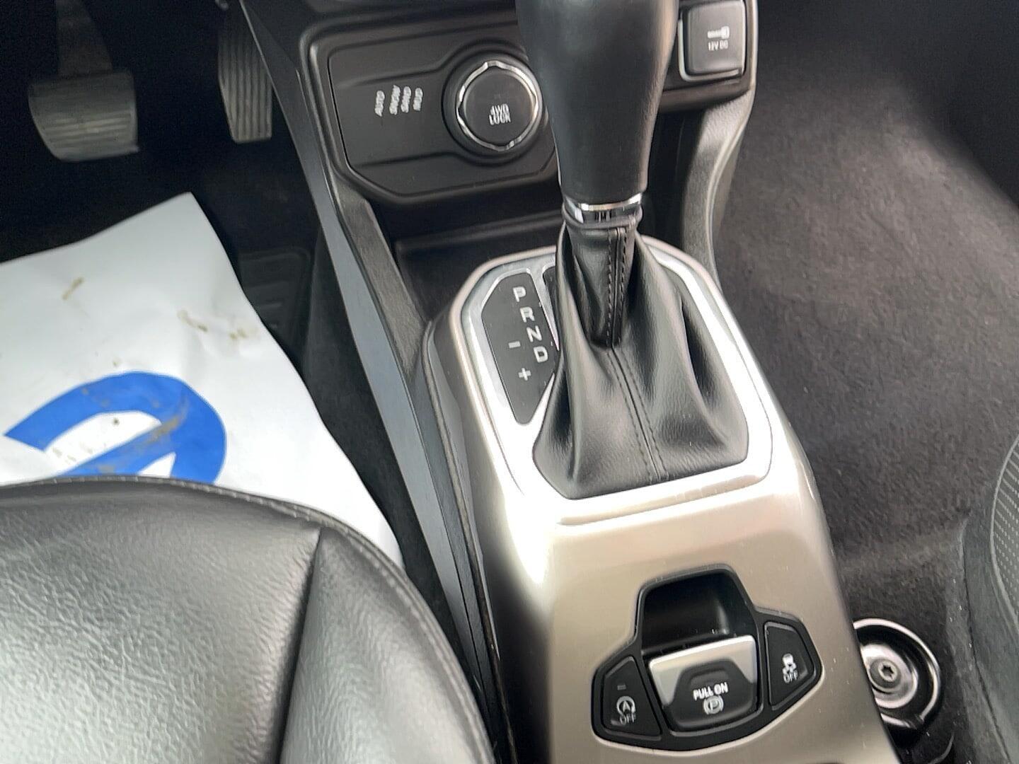 2021 Jeep Renegade Limited - Photo 18