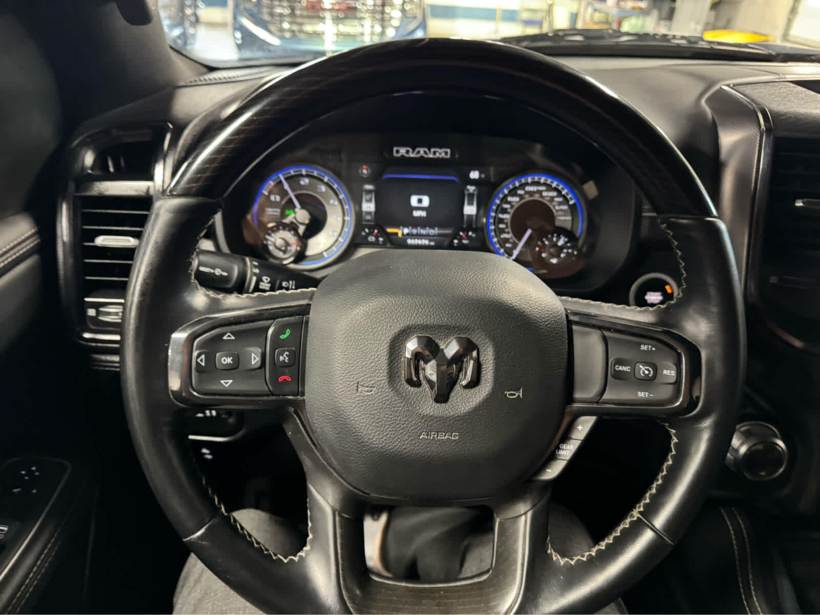 2022 RAM Ram 1500 Pickup Limited - Photo 17