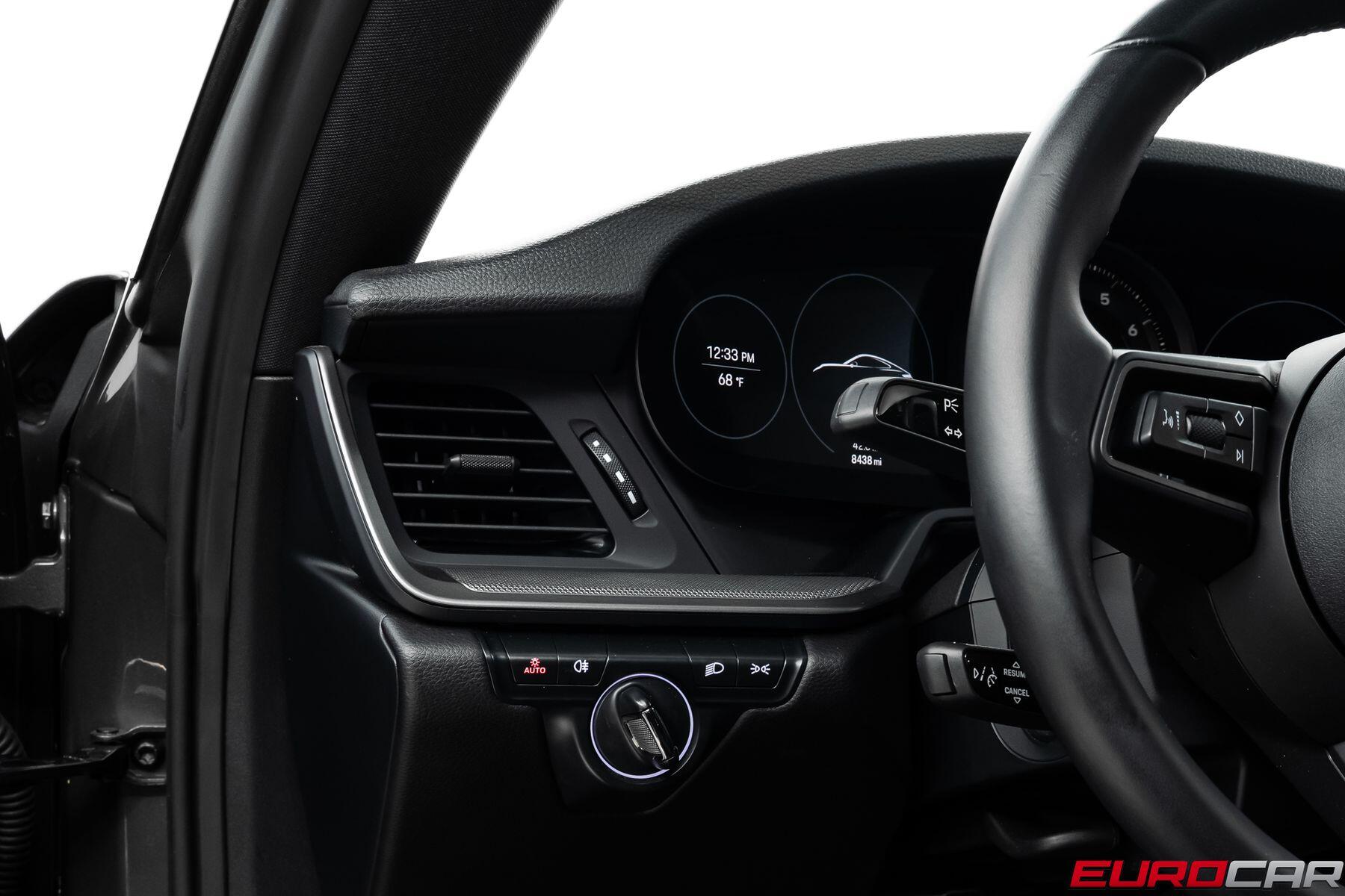 2024 Porsche 911 Carrera 4S *SPORTDESIGN PACK * SUNROOF*Image 26