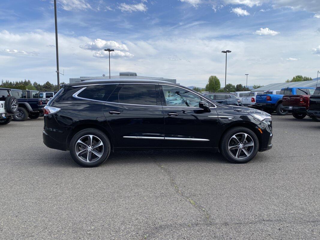 Used 2022 Buick Enclave Essence with VIN 5GAEVAKW5NJ105215 for sale in Island City, OR