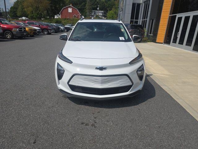 Used 2022 Chevrolet Bolt EUV Premier with VIN 1G1FZ6S01N4111617 for sale in Warrensburg, NY