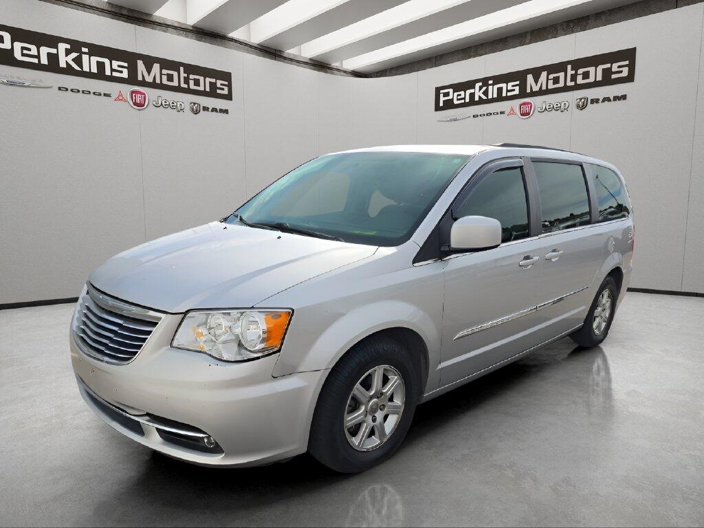 2012 Chrysler Town & Country Touring