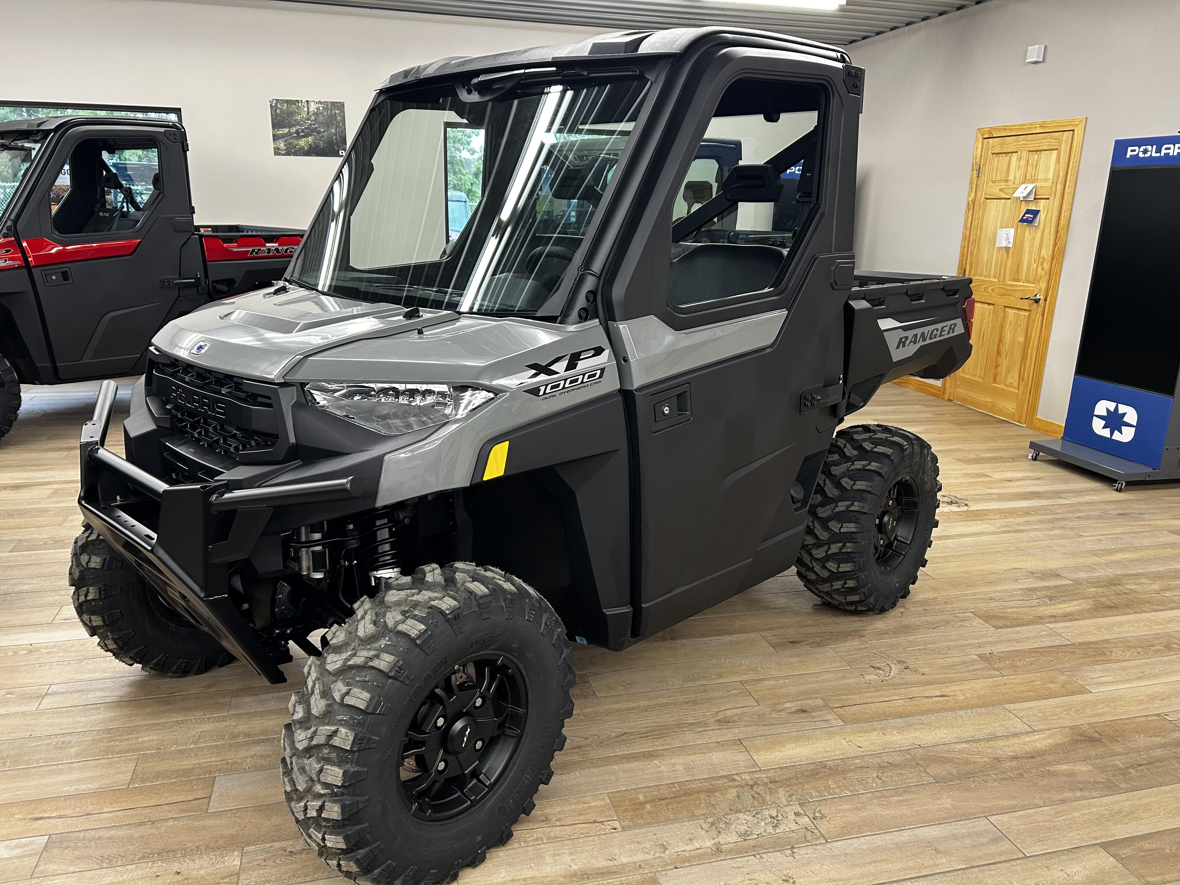 2027 Polaris Ranger xp 1000 cab avalanche gray