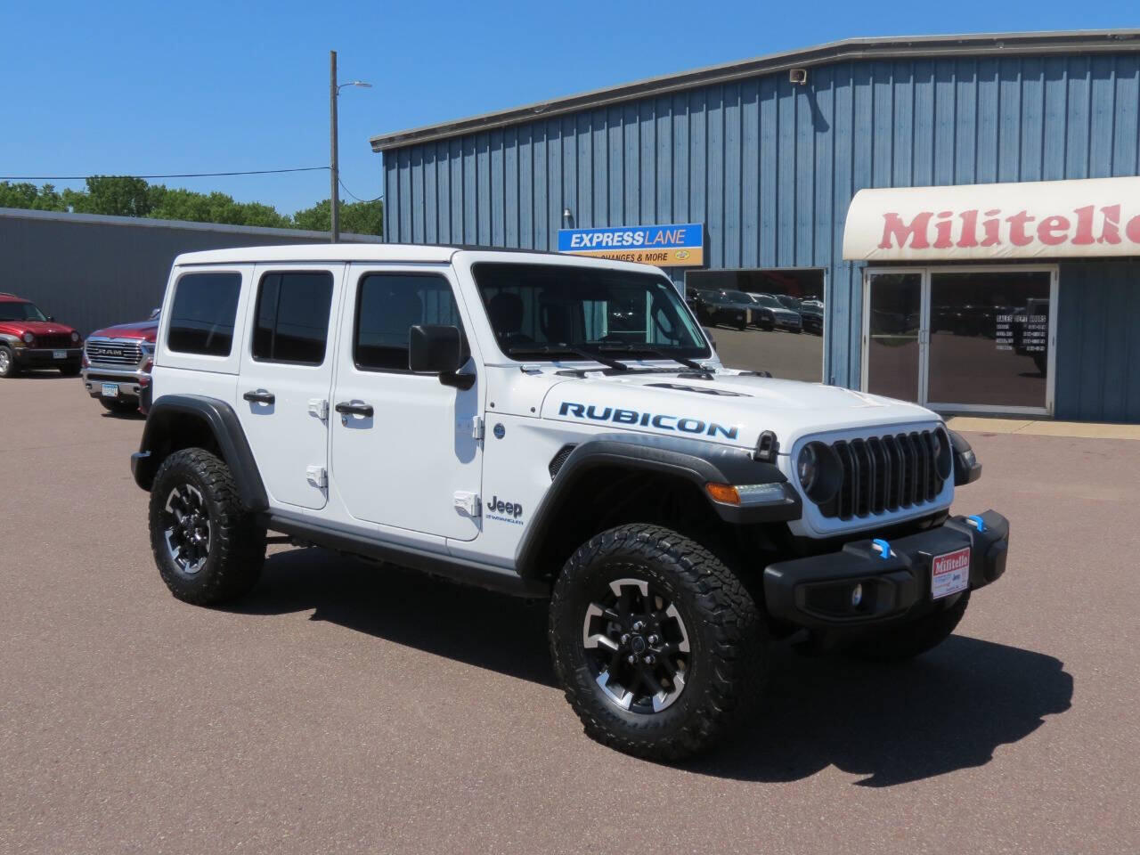 Used 2025 Jeep Wrangler 4xe Rubicon 4XE with VIN 1C4RJXR60SW587109 for sale in Fairmont, Minnesota