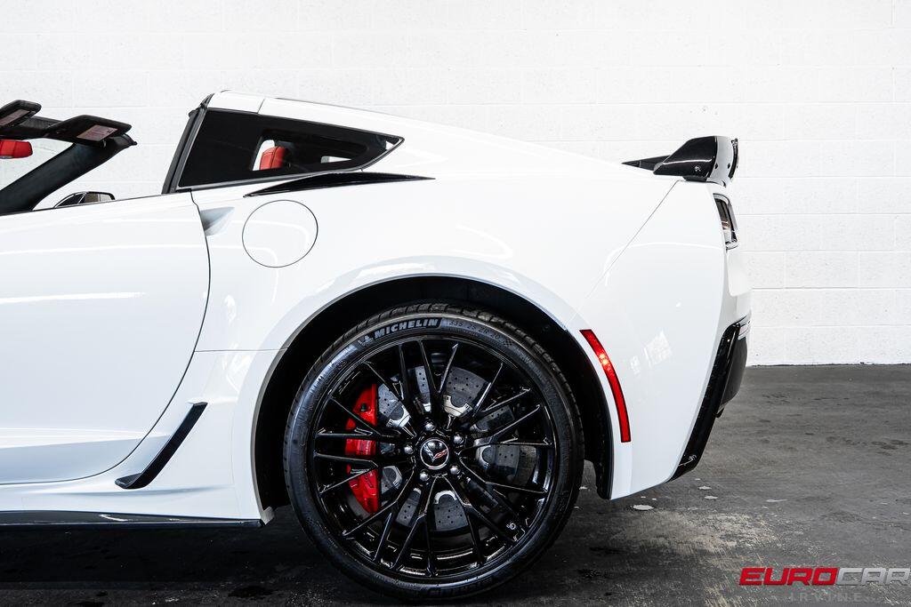 2015 Chevrolet Corvette Z06 3LZ *PREFERRED EQUIPMENT  PACK*Image 18