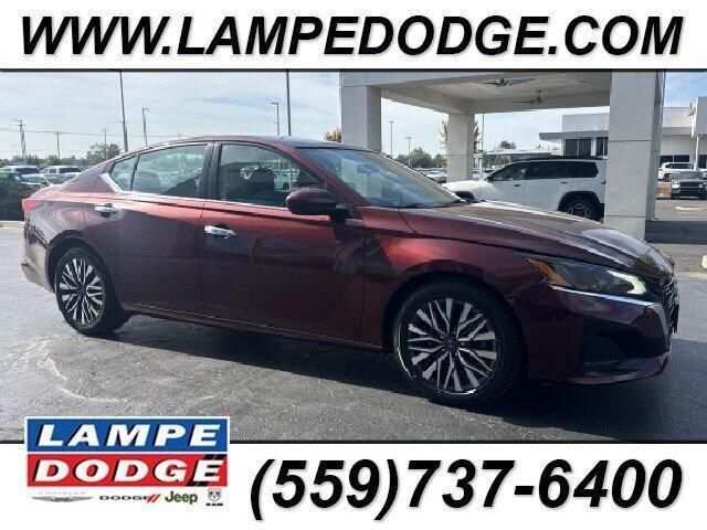 Used 2023 Nissan Altima SV with VIN 1N4BL4DV6PN325428 for sale in Visalia, CA