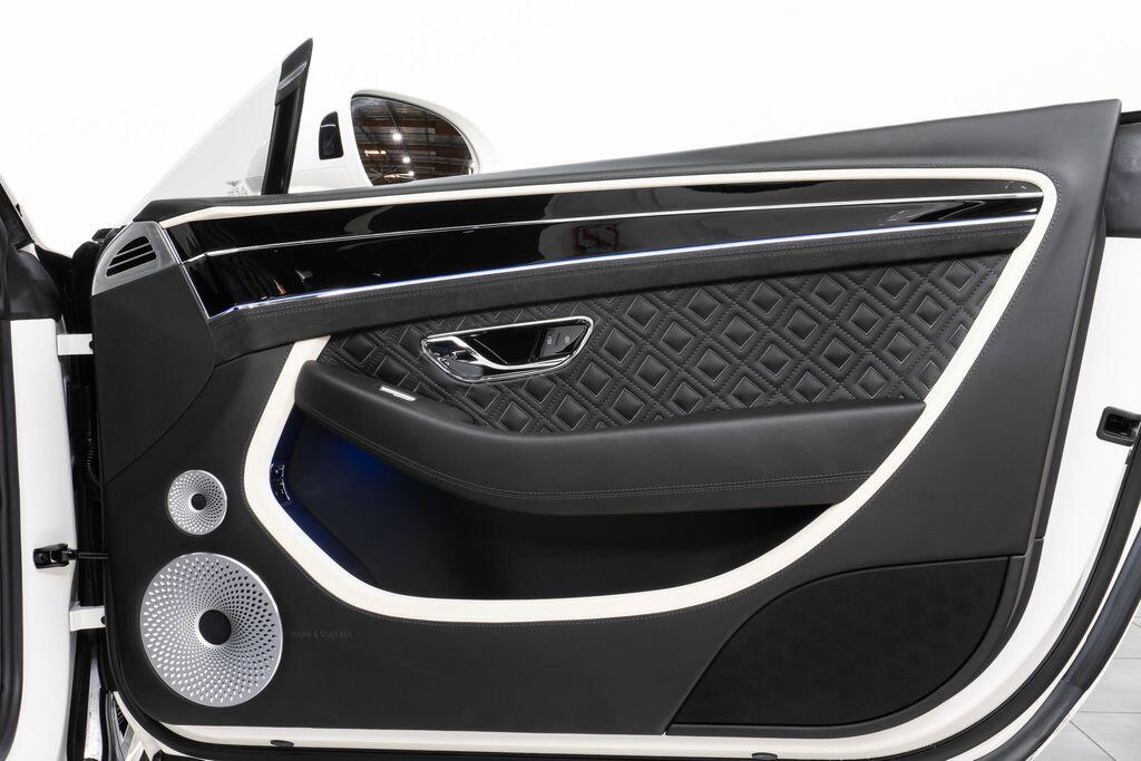 2022 Bentley Continental GT Speed *TOURING SPECIFICATION * FRONT SEAT COMFORTImage 22