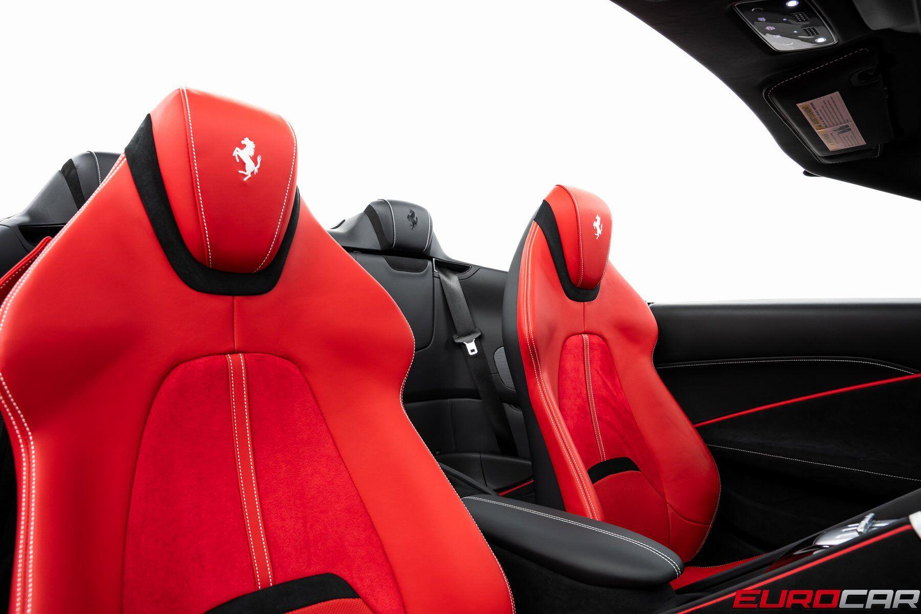 2025 Ferrari Roma Base - Photo 37