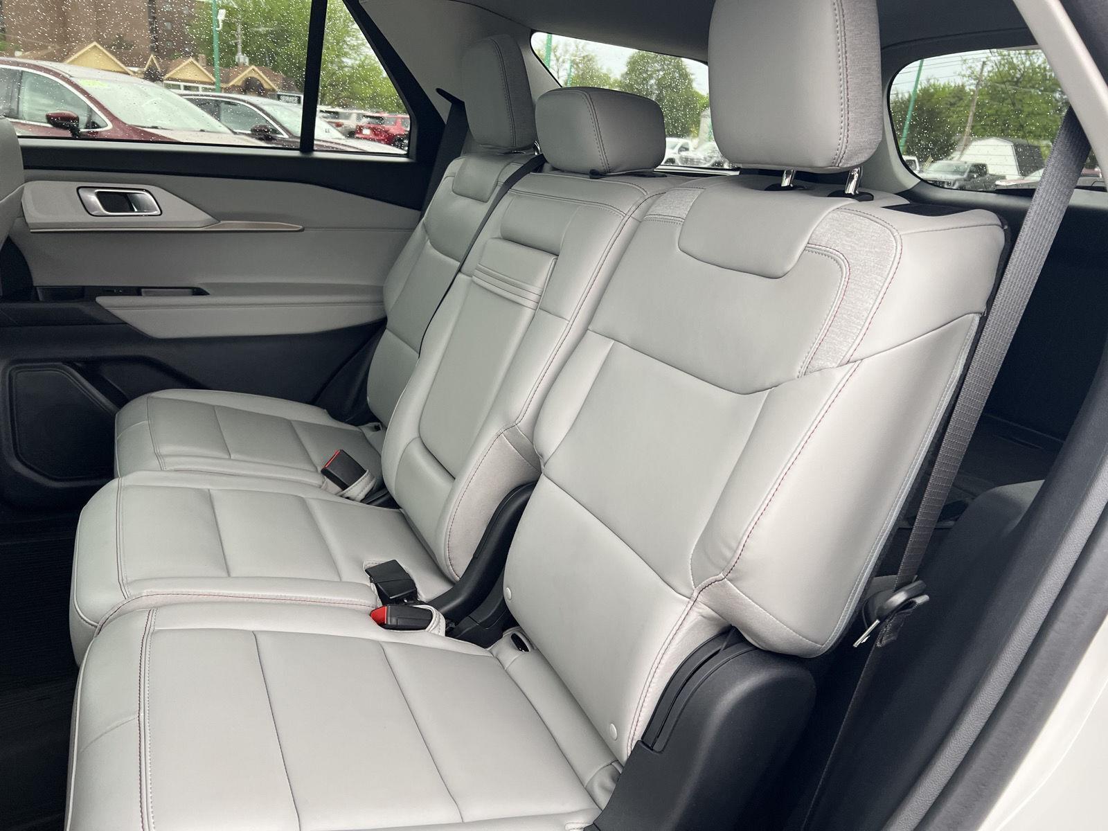 2025 Ford Explorer Active - Photo 40