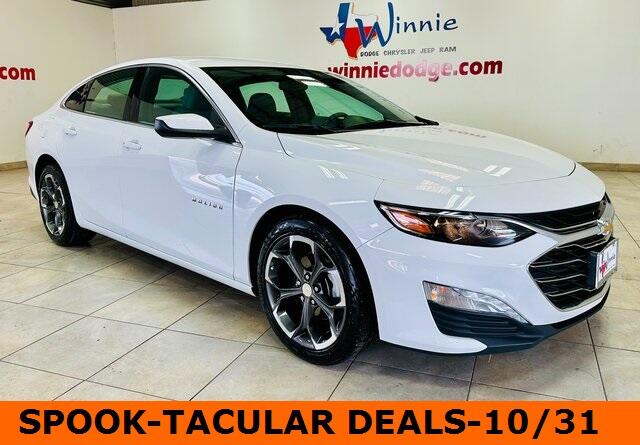 Used 2022 Chevrolet Malibu 1LT with VIN 1G1ZD5ST9NF147947 for sale in Winnie, TX