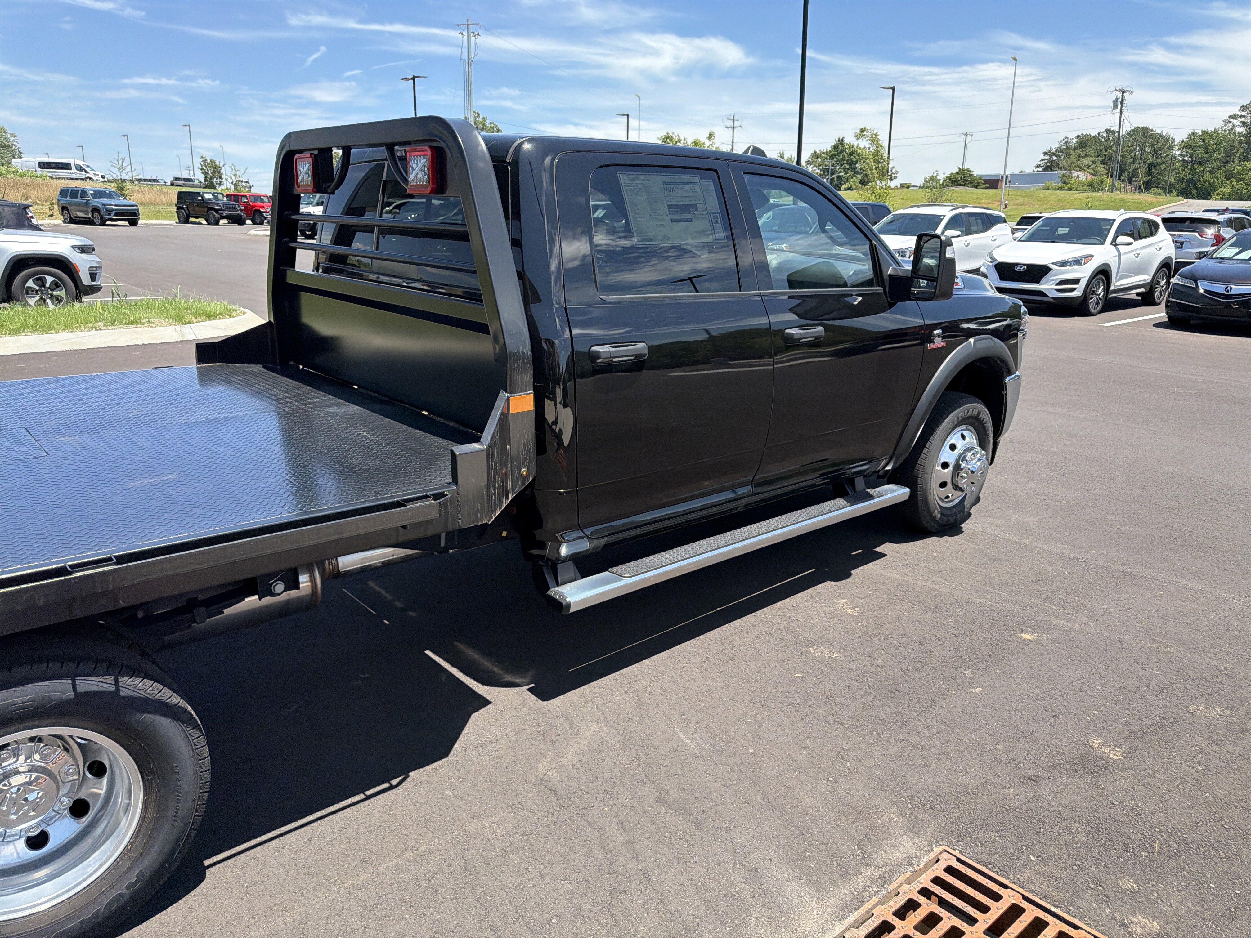 2025 RAM Ram 3500 Chassis Cab Tradesman - Photo 7