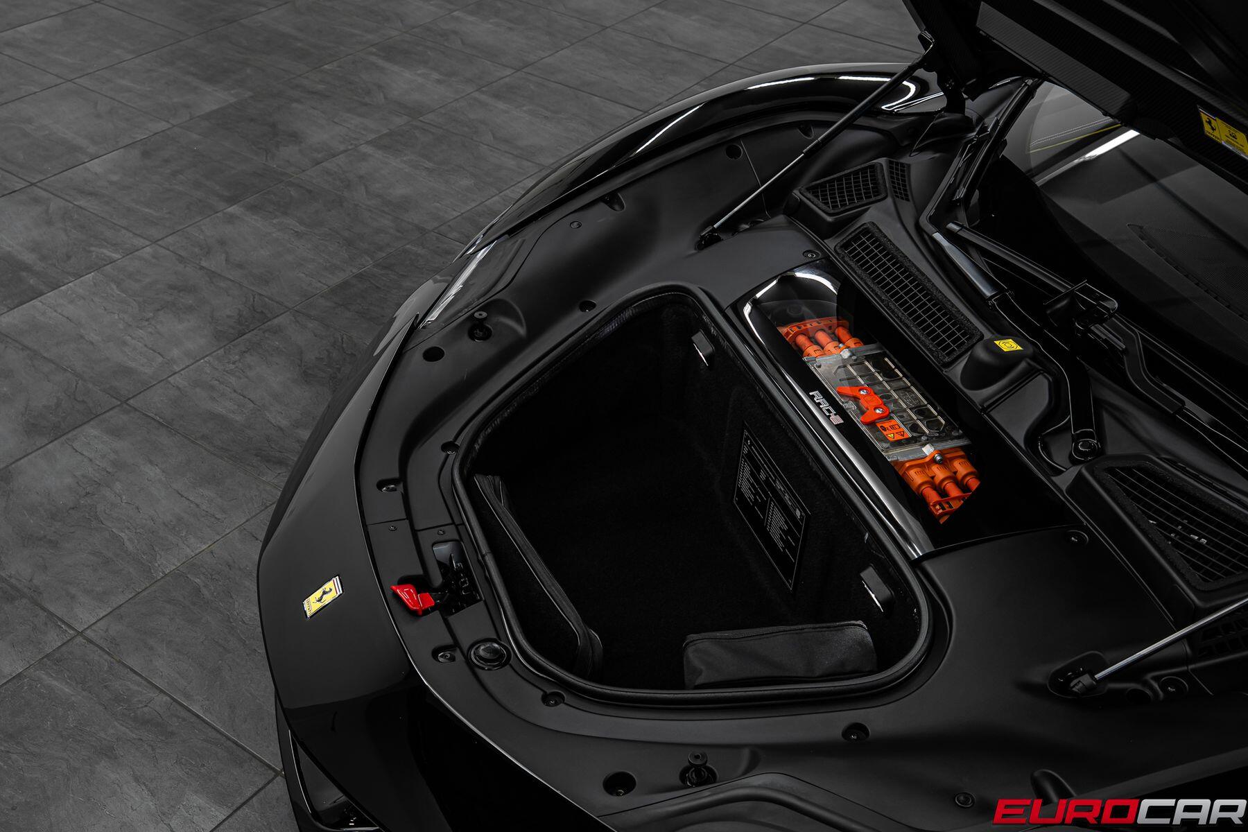 2024 Ferrari SF90 Spider *CARBON RACING SEATS * FULL PPF*Image 15