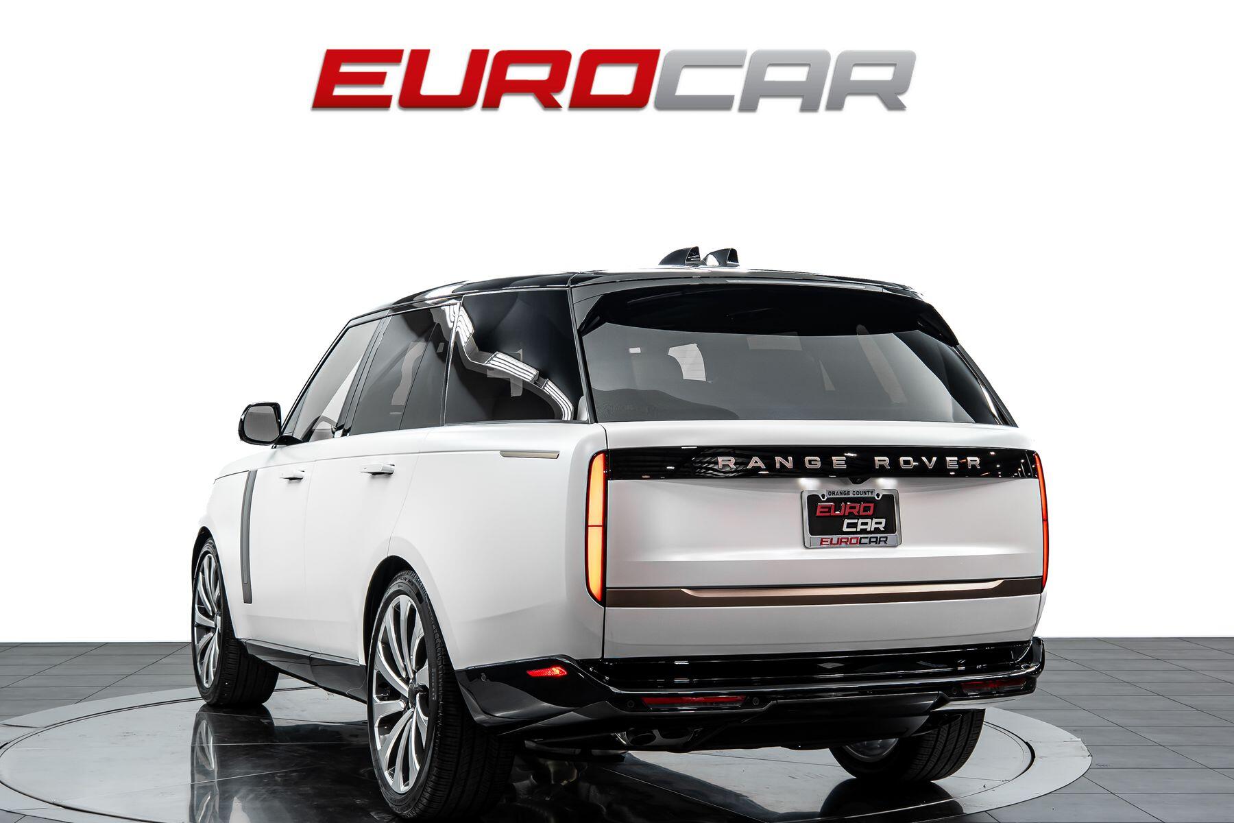 2026 Land Rover Range Rover SV *EXECUTIVE REAR SEATS * REAR ENTERTAINMENT*Image 3