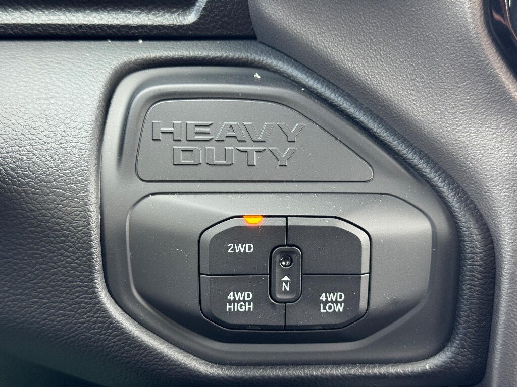 2026 RAM 2500 Big Horn - Photo 16