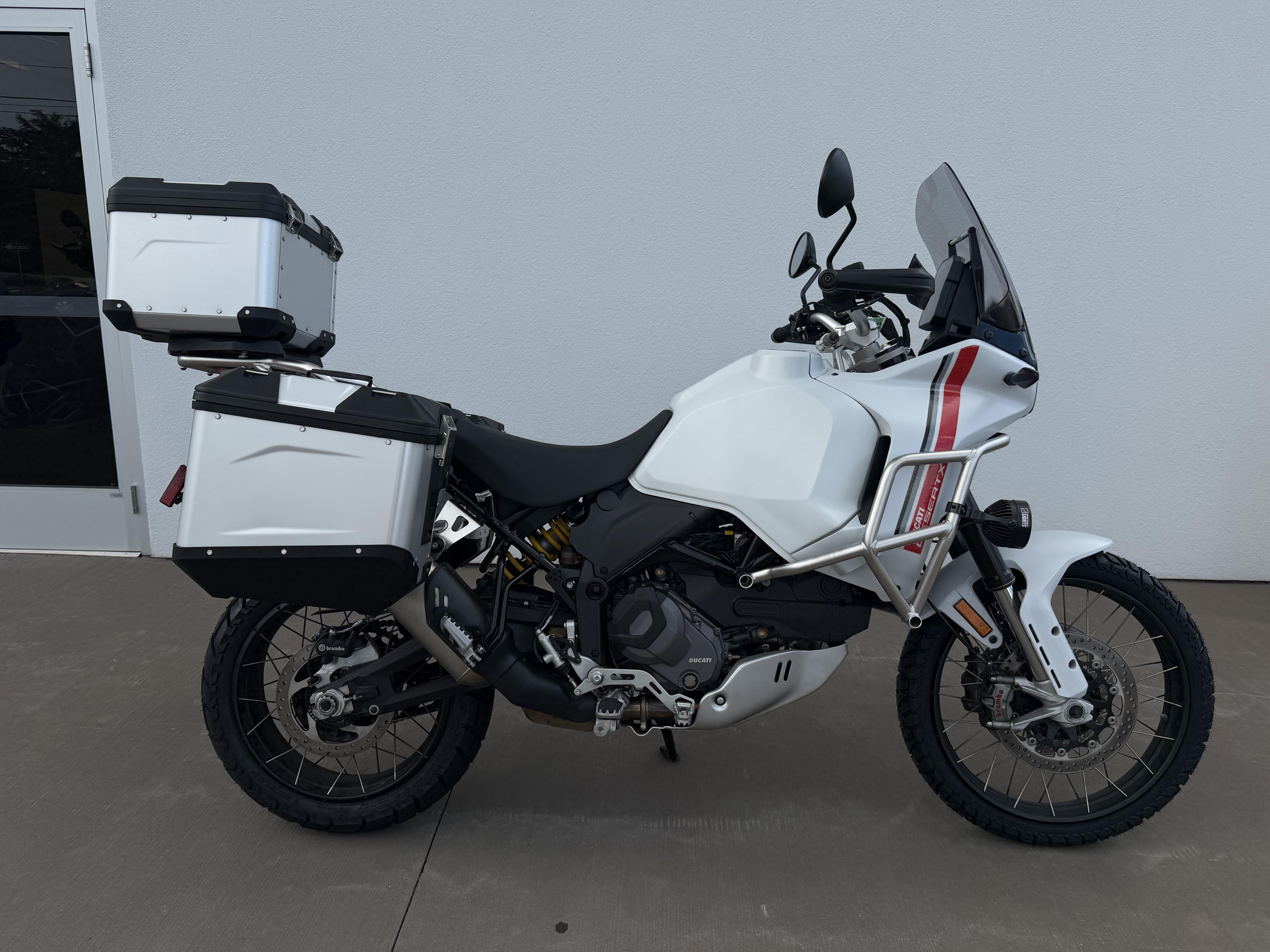 2023 Ducati DESERT X