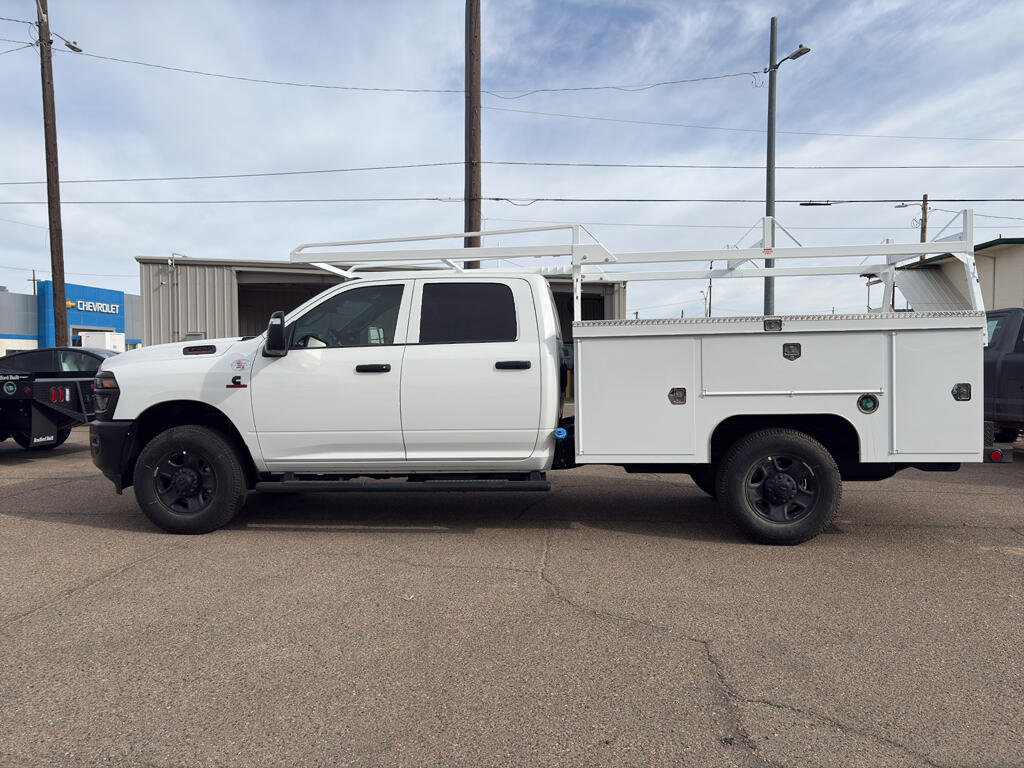 2026 RAM 3500 Chassis Tradesman - Photo 9
