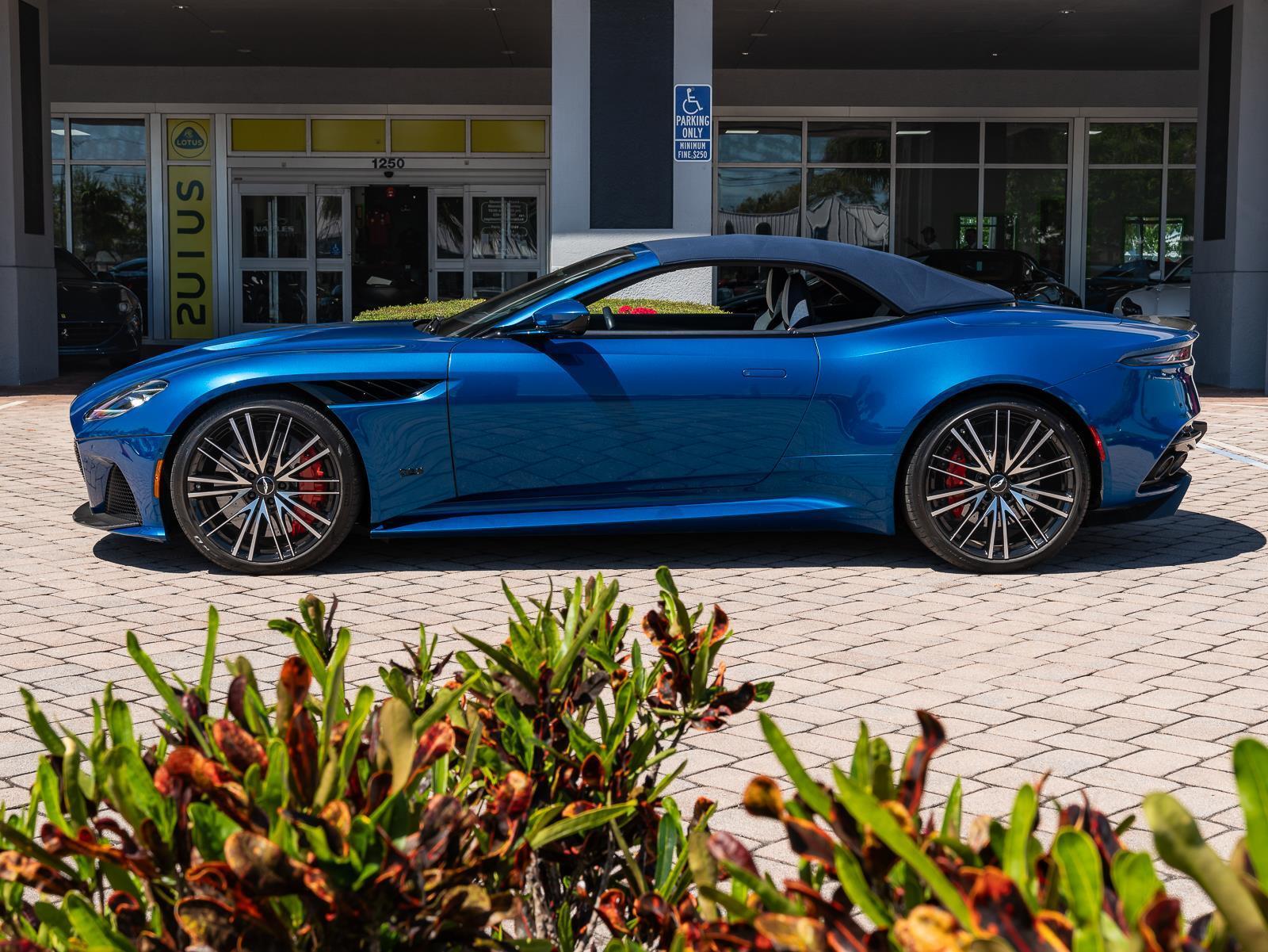 Used 2022 Aston Martin DBS Superleggera