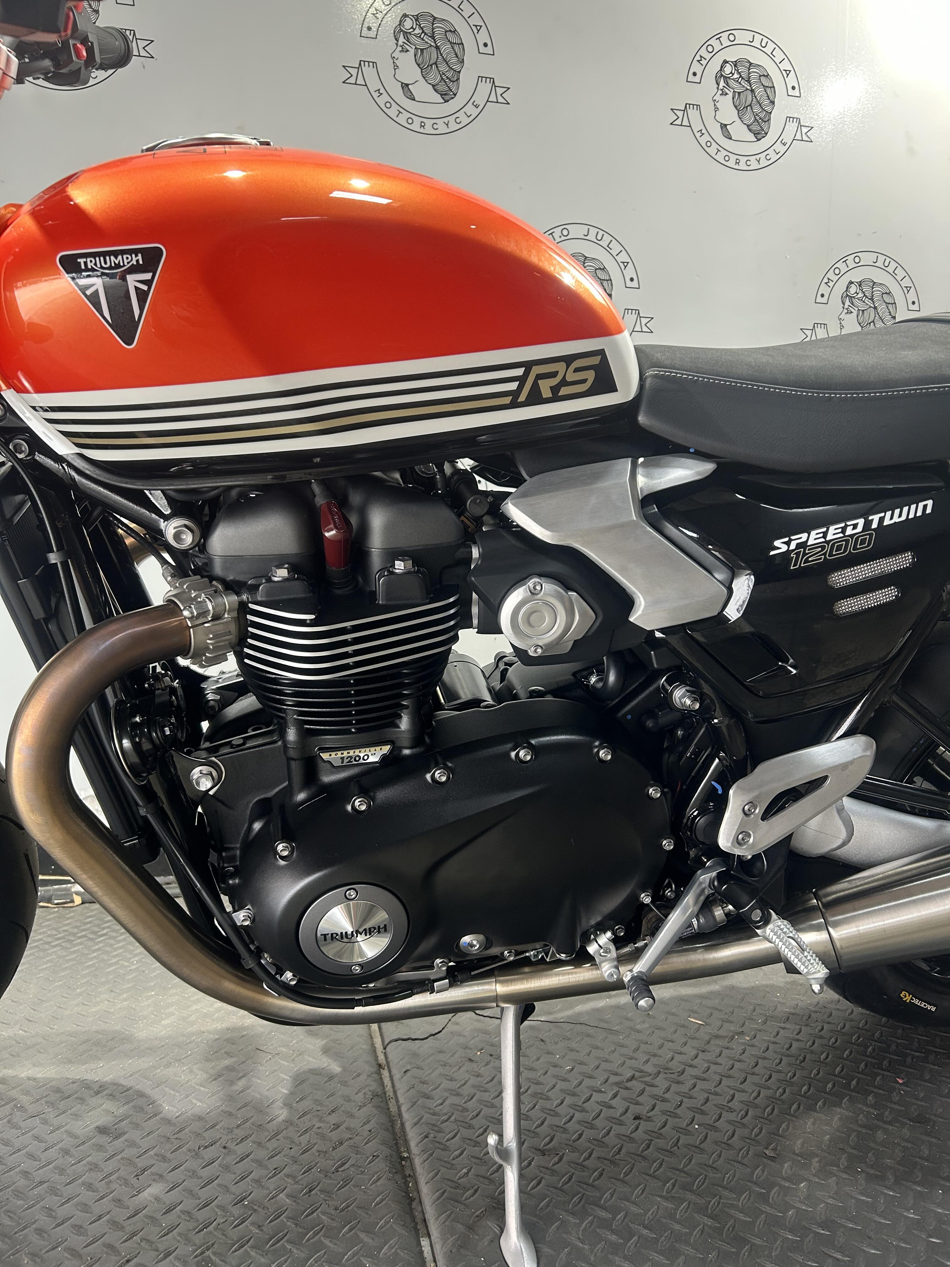 New 2025 Triumph SPEED TWIN 1200 RS 