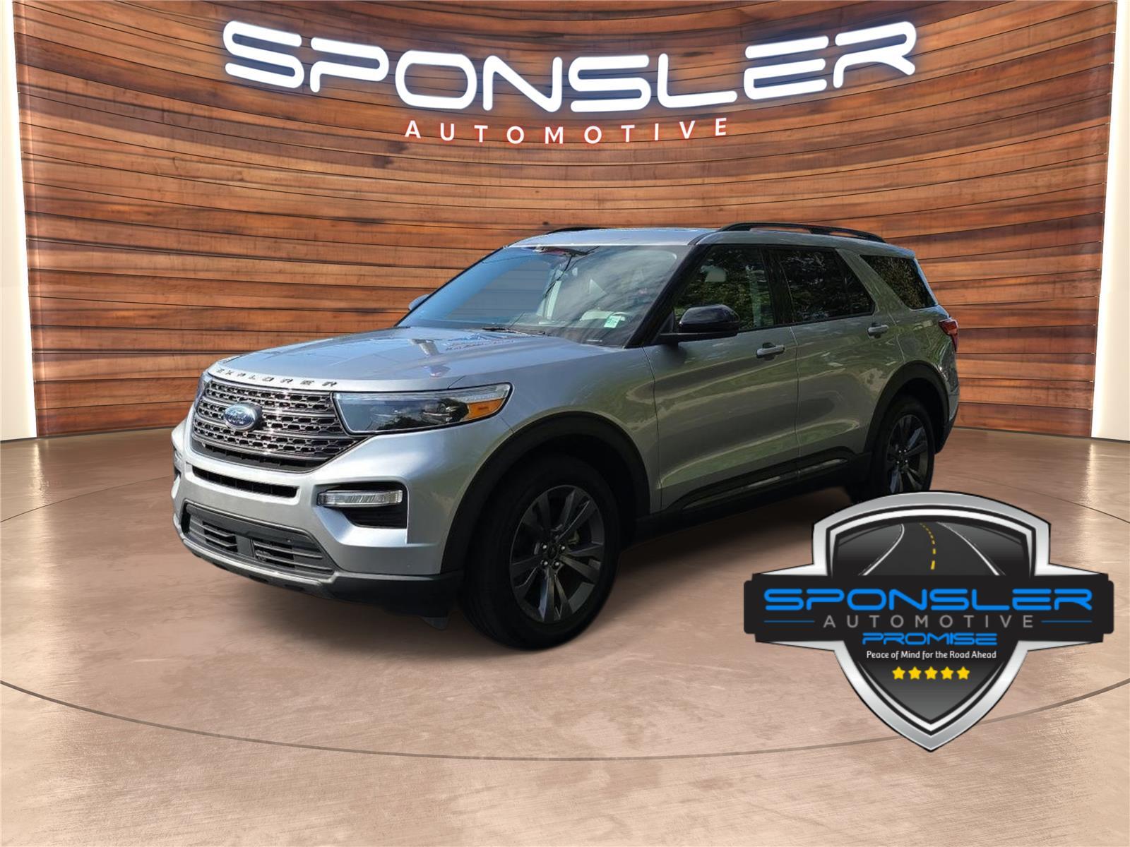 2022 Ford Explorer XLT AWD
