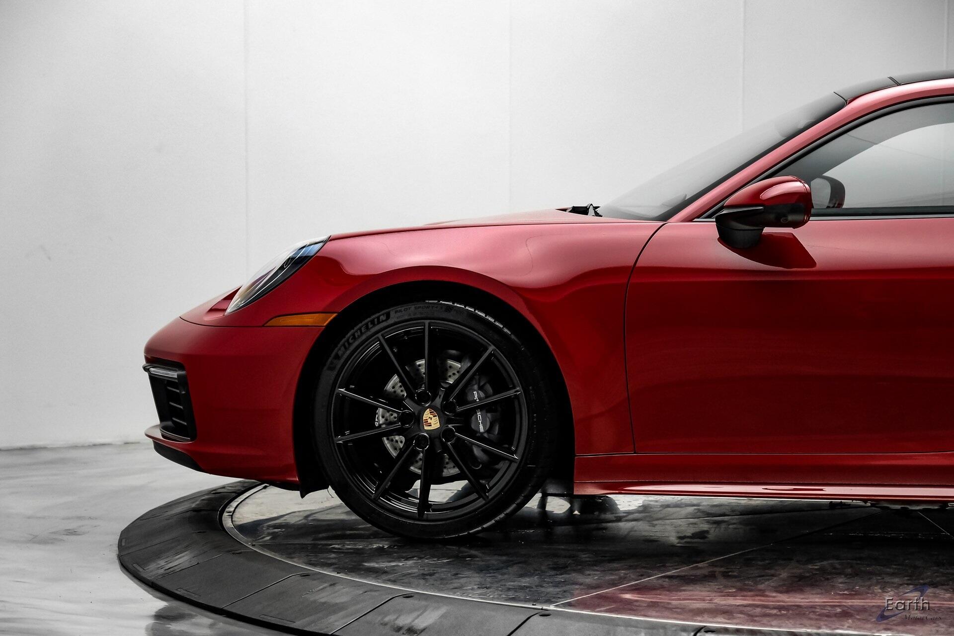 Porsche 911 GT3 RS será apresentado em 2022 e pode ter motor 4.0 Boxer de  até 570cv, image size:1920x1280