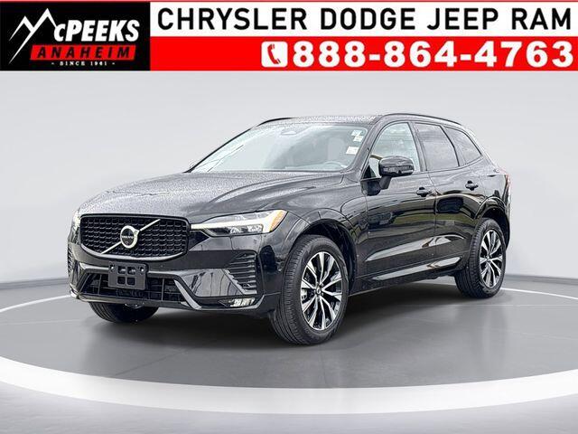 2025 Volvo XC60 B5 Plus Dark AWD's photo