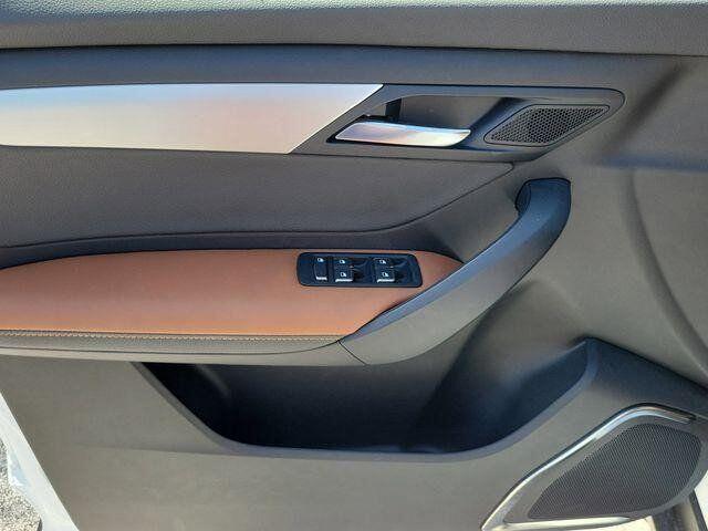 2025 VinFast VF 8 Plus - Photo 9