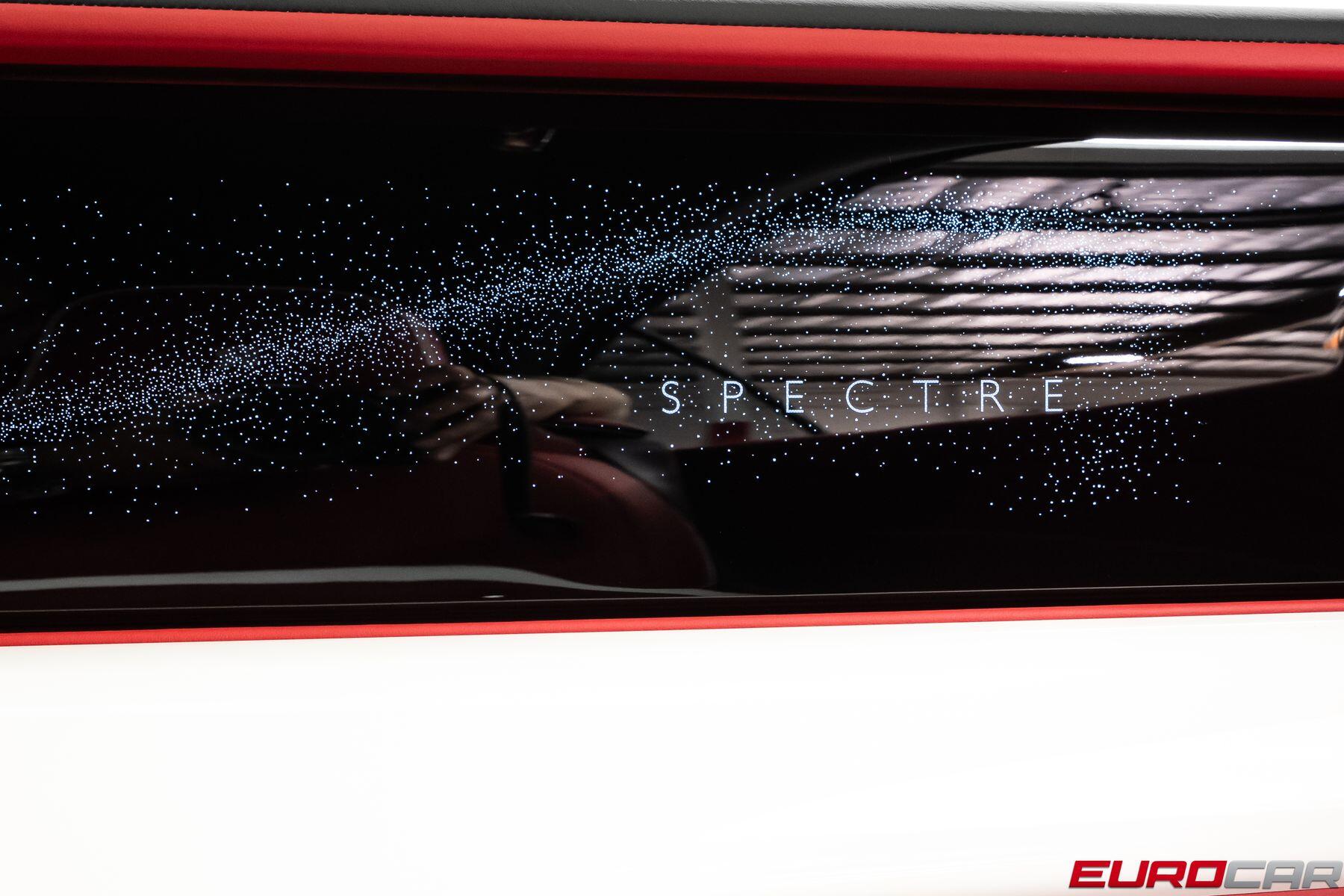 2024 Rolls-Royce Spectre *STARLIGHT DOORS * ILLUMINATED FASCIA*Image 32
