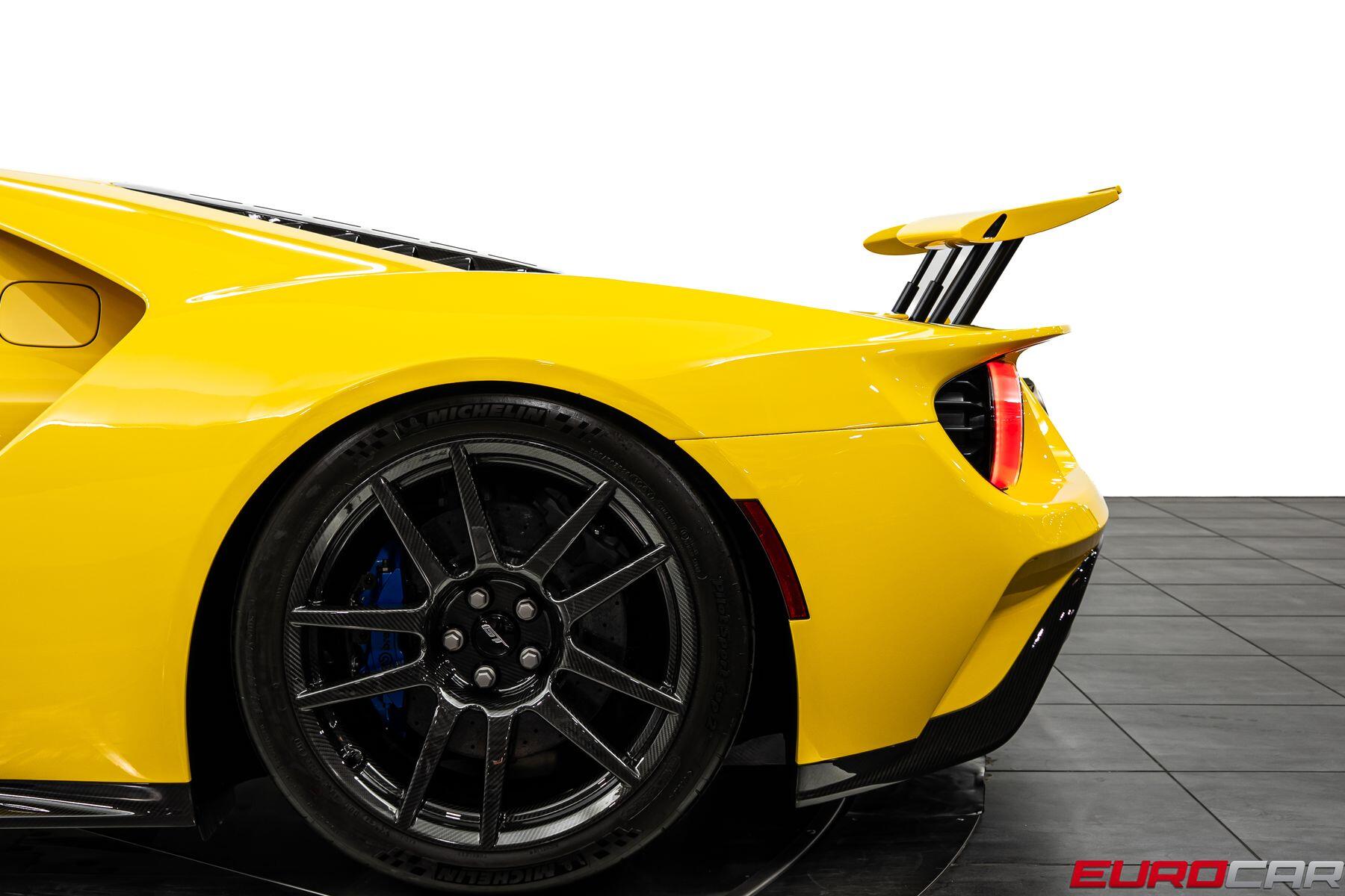2020 Ford GT *ONLY 213 MILES * CARBON EXTERIOR PACK*Image 27