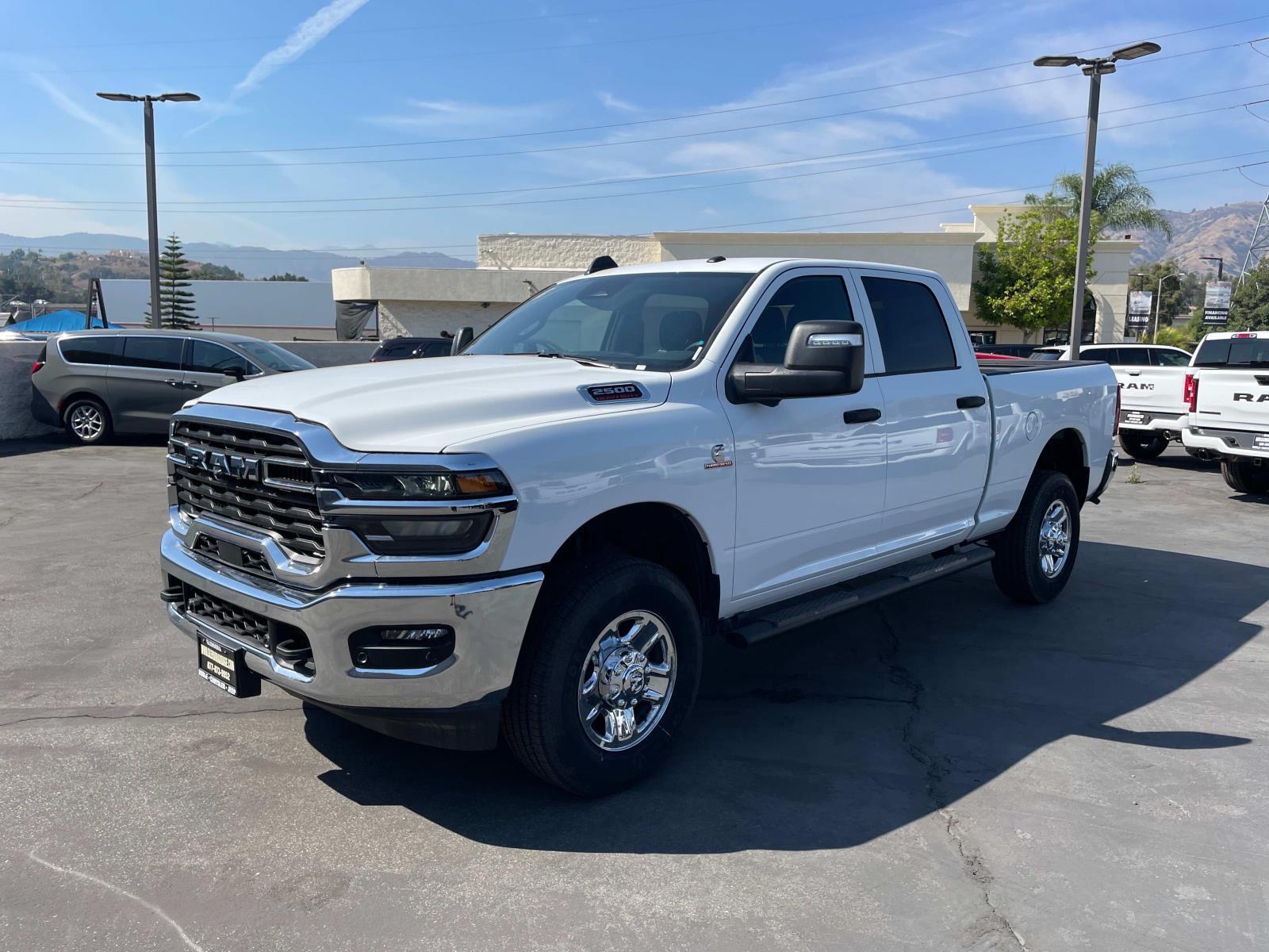 2025 RAM 2500 Tradesman - Photo 8