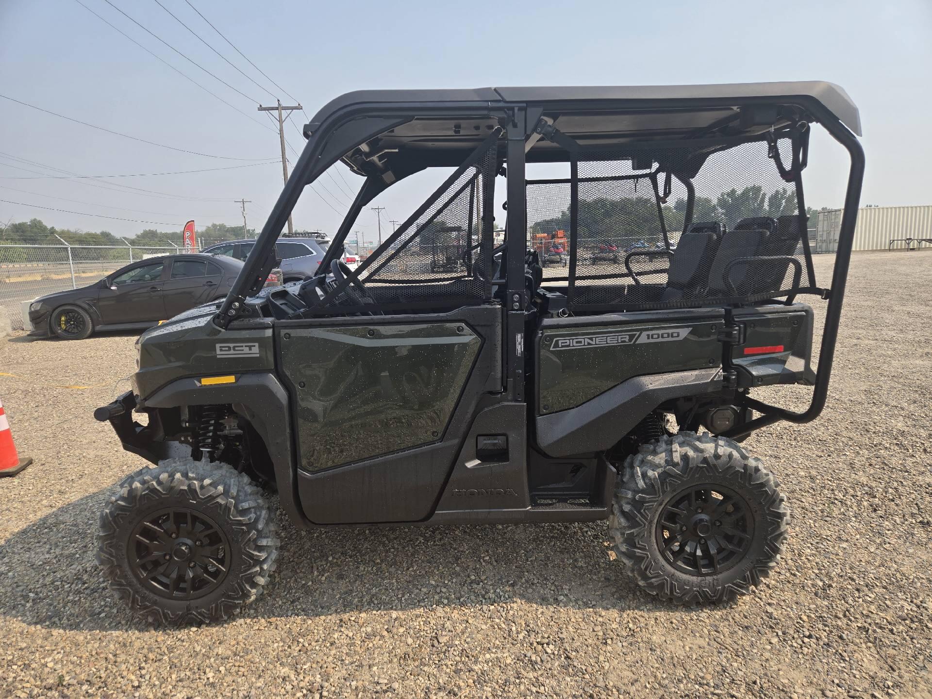 2026 Honda PIONEER 10005 DELUXE