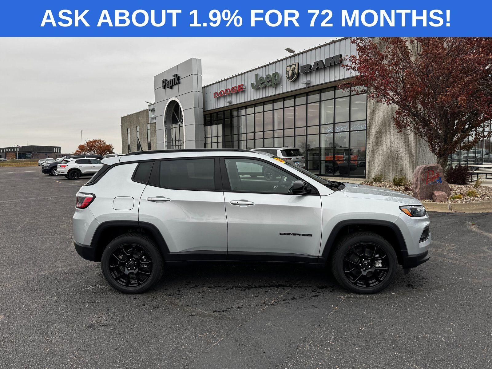 2026 Jeep Compass Compass Latitude Altitude 4x4