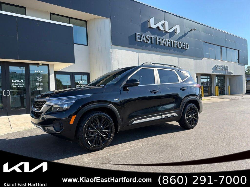 2022 Kia Seltos Nightfall