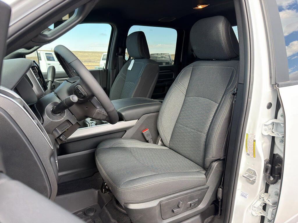 2026 RAM 2500 Big Horn - Photo 16