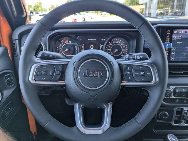 2025 Jeep Wrangler 4-Door Sahara - Photo 27