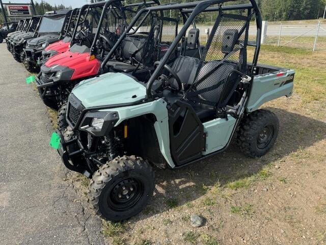 2026 Honda PIONEER 520