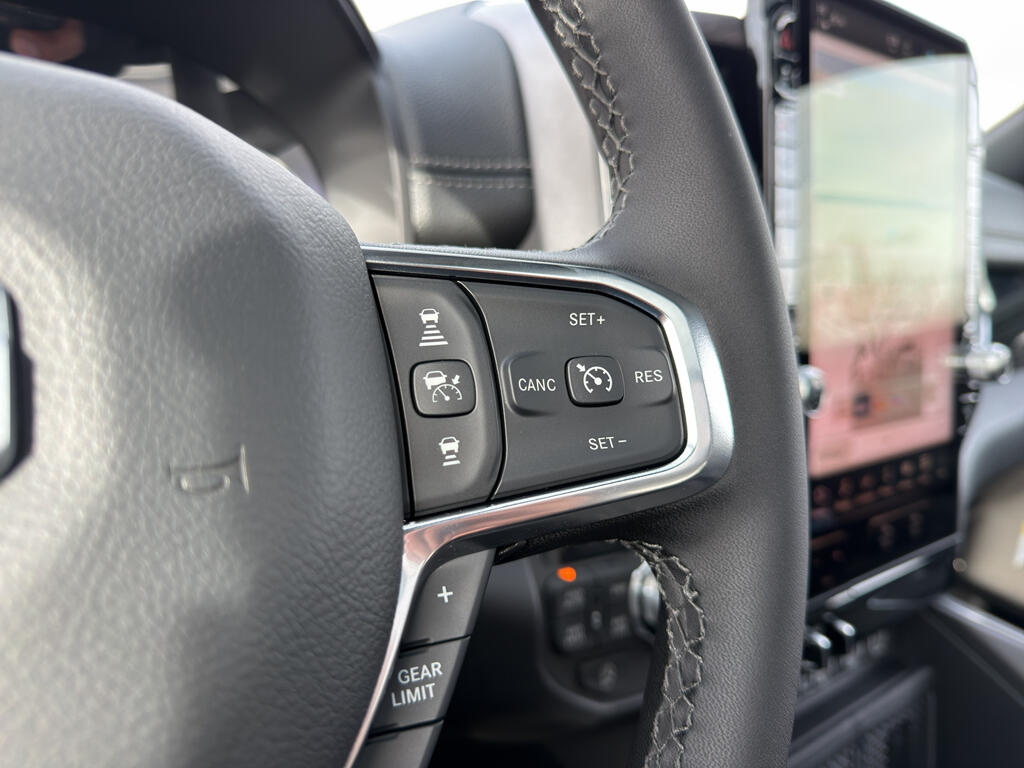 2026 RAM 1500 Laramie - Photo 10