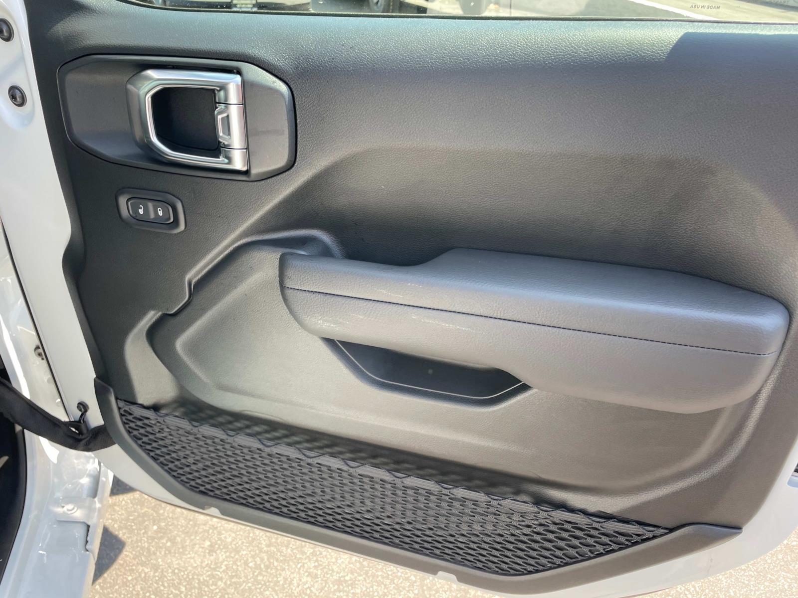 2025 Jeep Gladiator Sport S - Photo 22