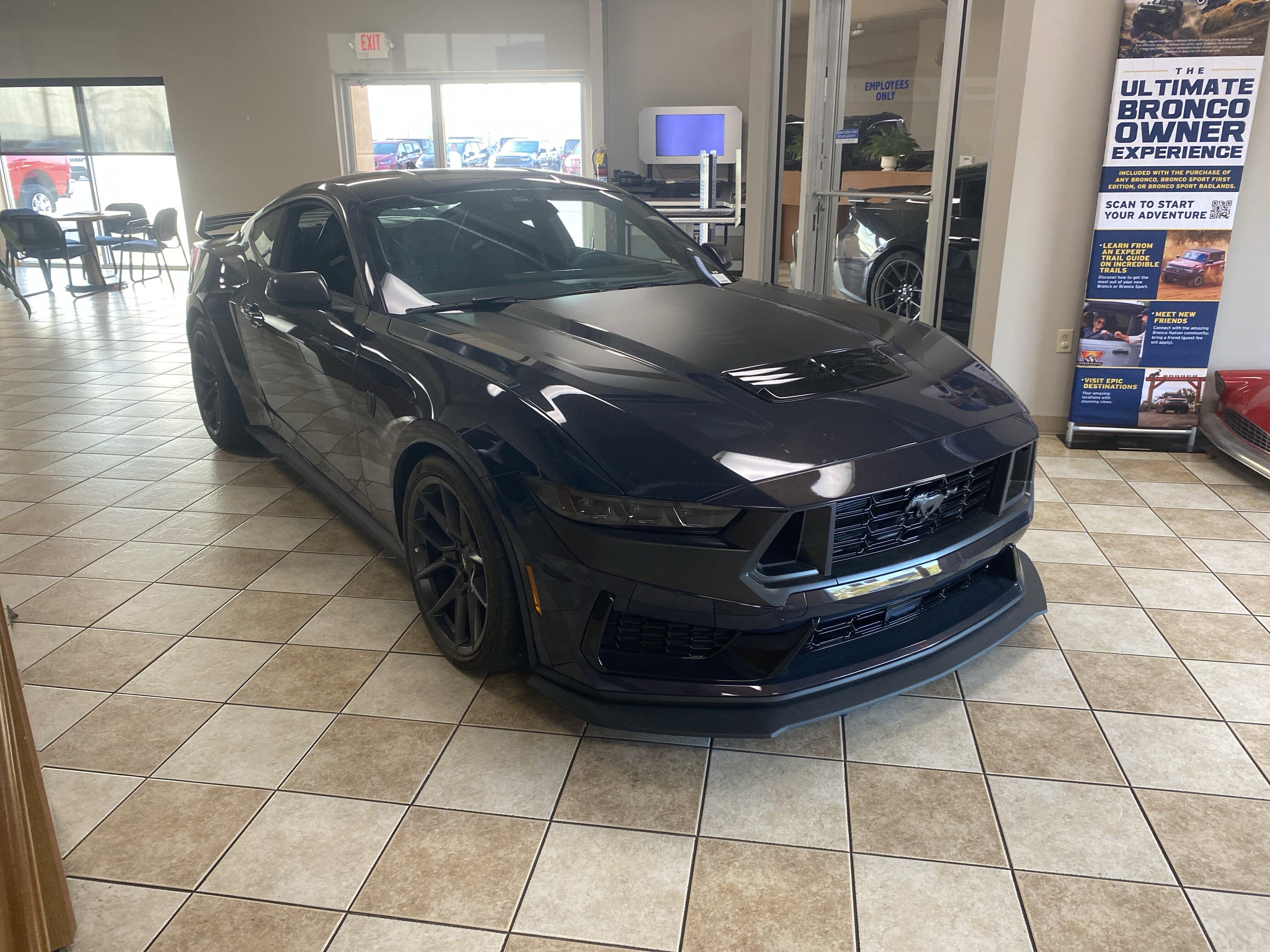 2024 Ford Mustang Dark Horse's photo